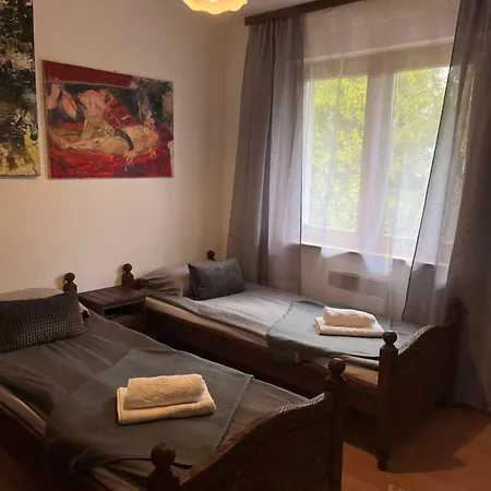 Balamutka בית הארחה פורונין